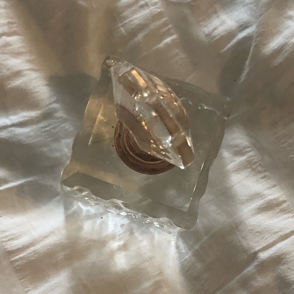 Vintage Glass Perfume Bottle - Picture 3 of 4